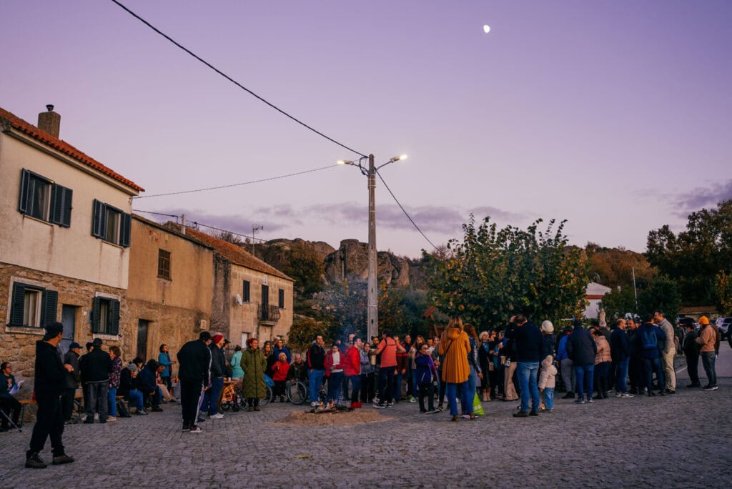 Magusto da ASTA na aldeia de Cabreira, com o apoio da Junta de Freguesia