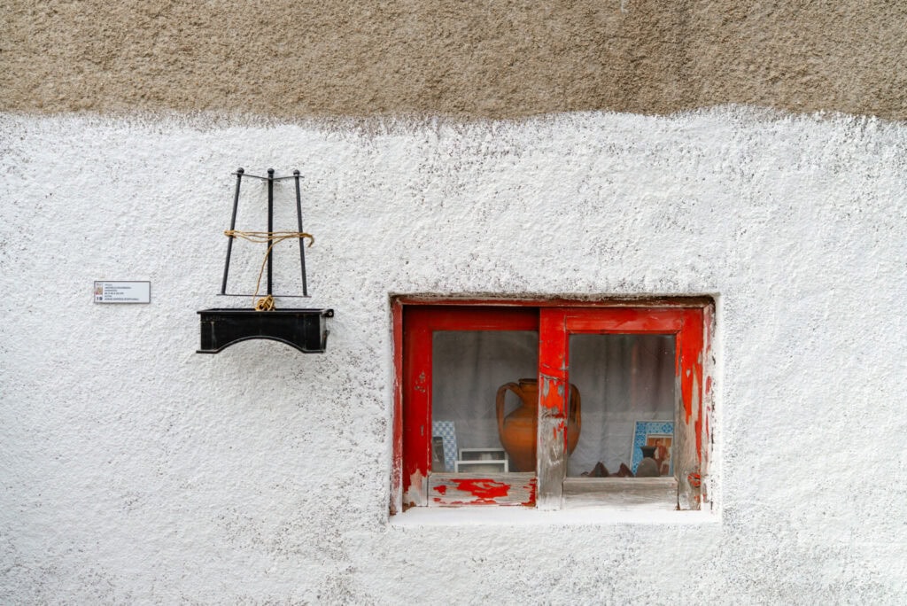 Exposição Ao Postigo Contigo, em Almalaguês