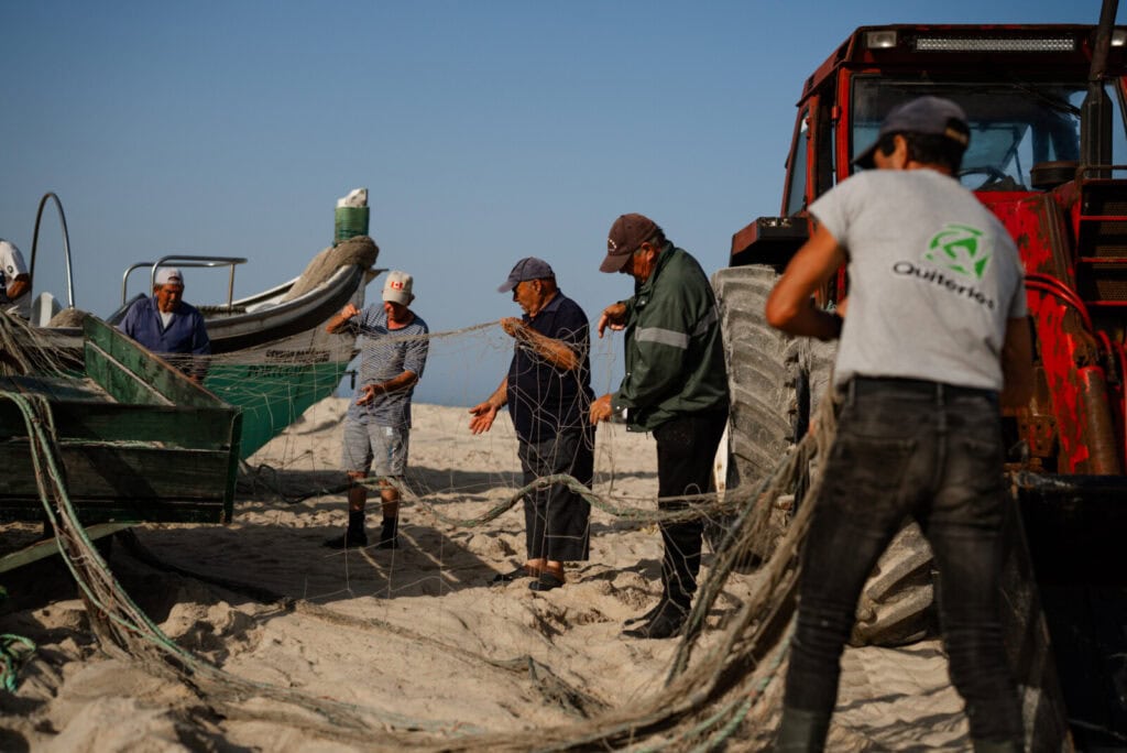 Arte xávega na Praia de Mira